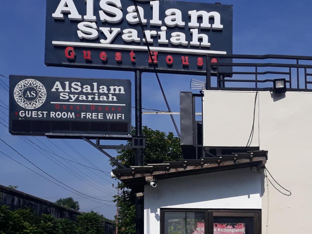 Alsalam Syariah Guesthouse Solo Extérieur photo
