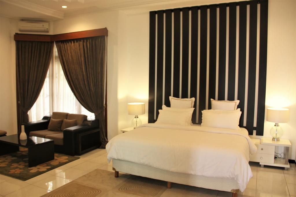 Alsalam Syariah Guesthouse Solo Extérieur photo